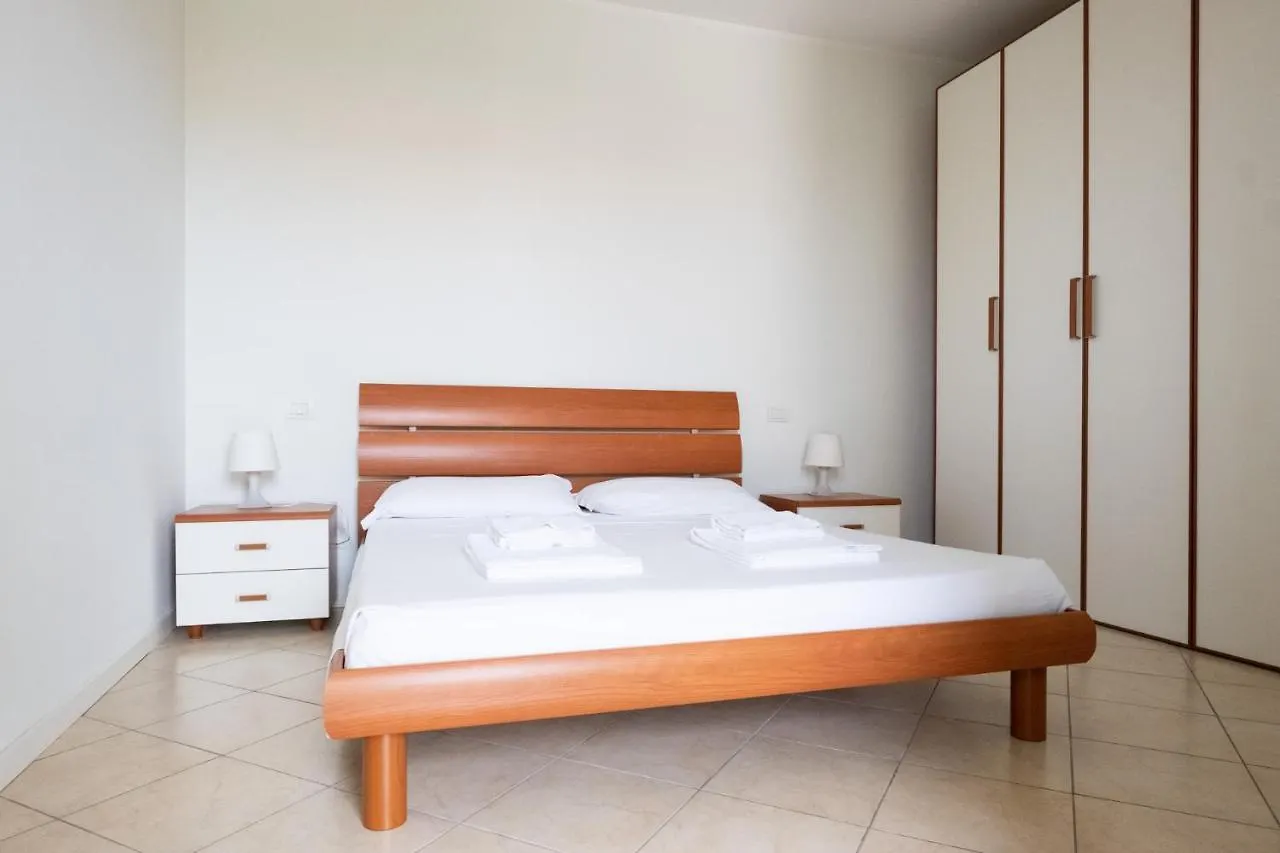 Gardappartamenti Costa Pool Desenzano del Garda